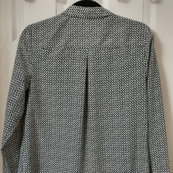 Top - Picture 2 of 3